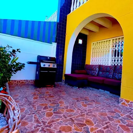 House Madamme Hébergement de vacances Torrevieja