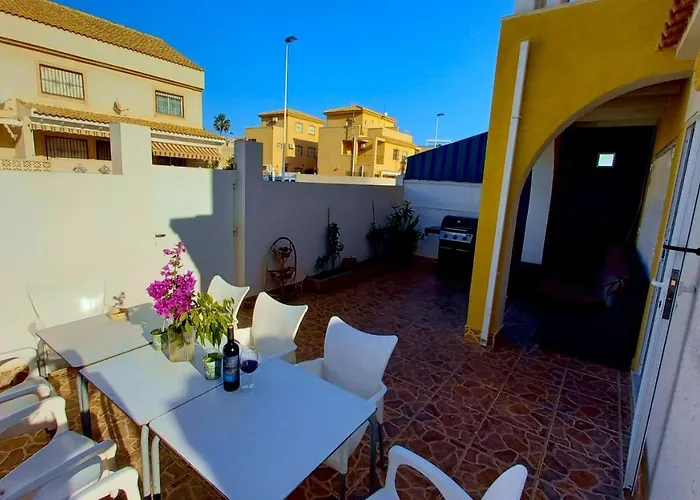 House Madamme Сasa de vacaciones Torrevieja